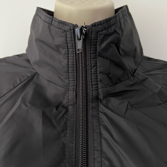 Cropped Windbreaker from LF - Picture 9 of 12